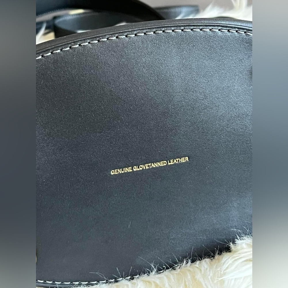 CH726 - Coach Dakota Bucket Bag - Picture 7 of 14